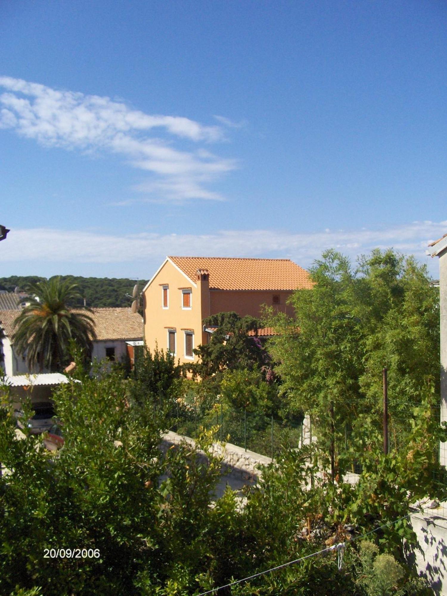 Apartments Beba Mali Losinj Bagian luar foto