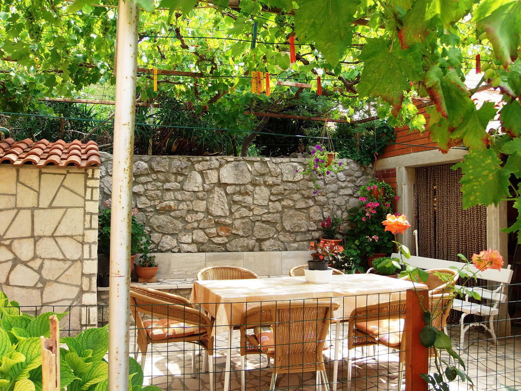Apartments Beba Mali Losinj Bagian luar foto
